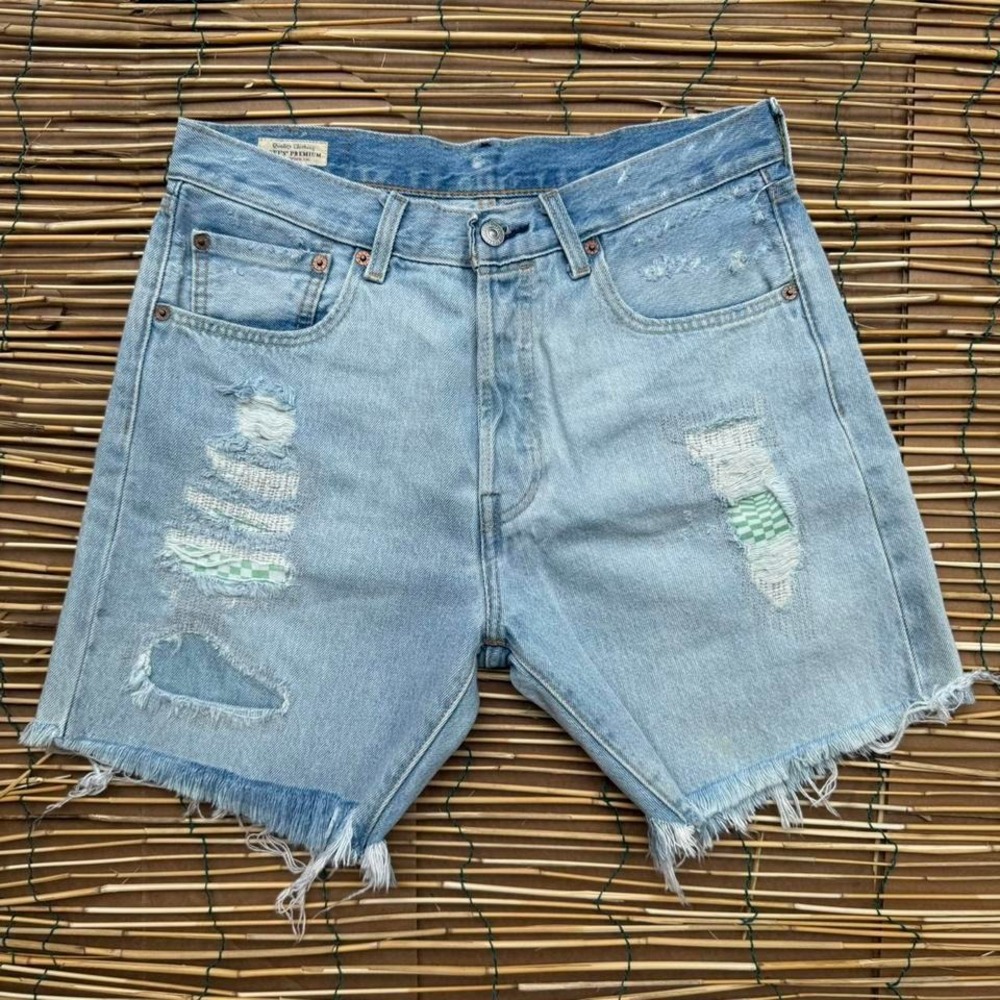 Levi's 501 '93 Premium Cutoff Denim Shorts Size‎ 31 Light Wash Jeans Summer Raw